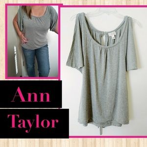 🎉ANN TAYLOR LOFT🎉 Cold/Off Shoulder Size Large